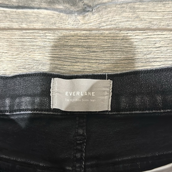 • Everlane • Women’s The High-Rise Skinny Jean
Washed Black  29 Tall - Picture 3 of 5